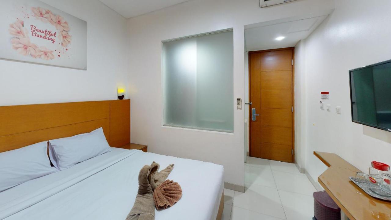Peta Hostel Bandung Zewnętrze zdjęcie