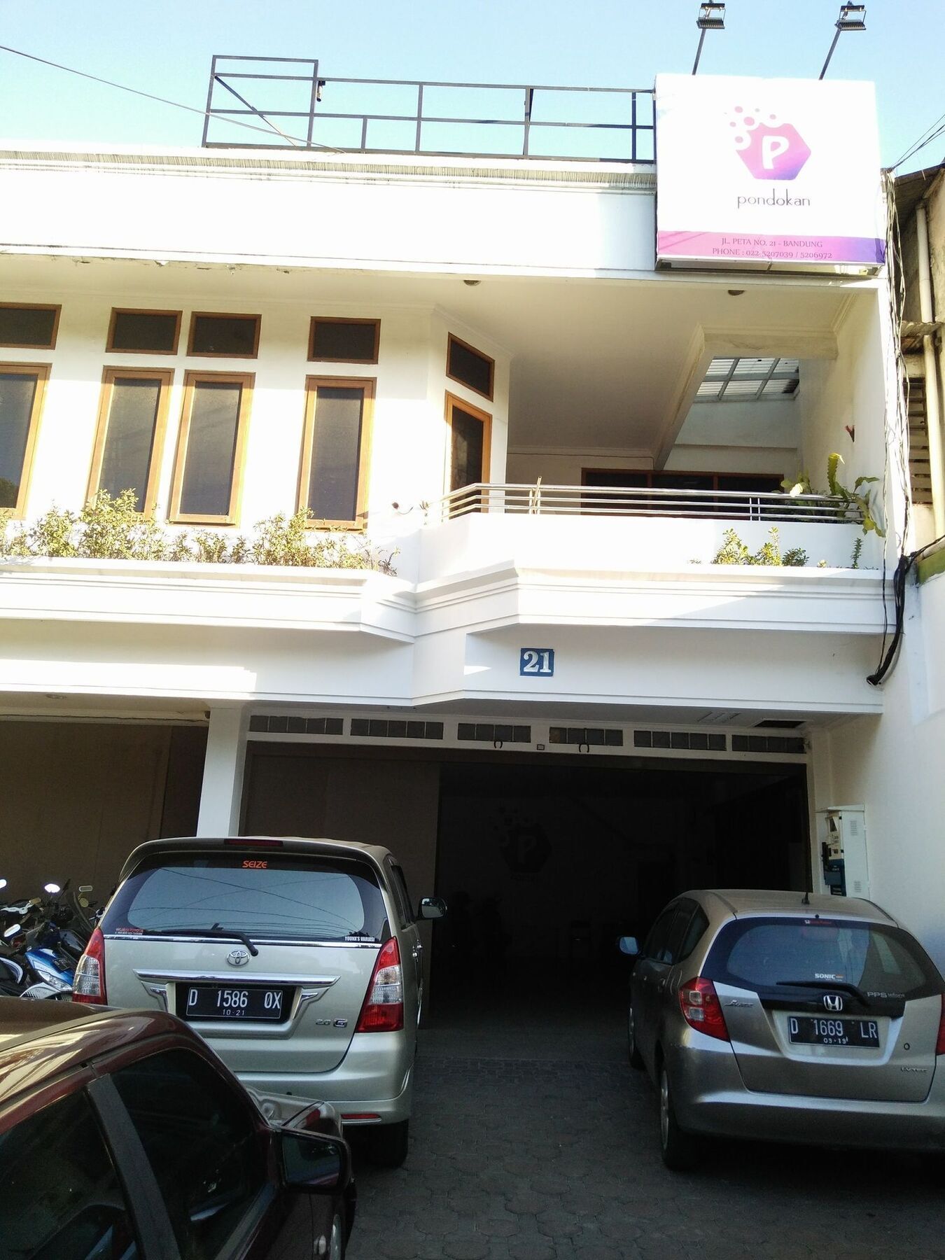Peta Hostel Bandung Zewnętrze zdjęcie